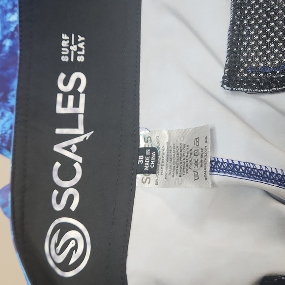 Scales Camo First Mate Board Shorts - Picture 4 of 5